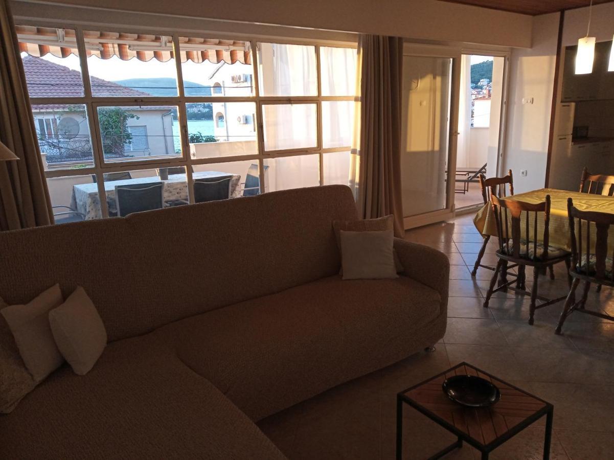 Apartman Mijic Trogir Exterior photo